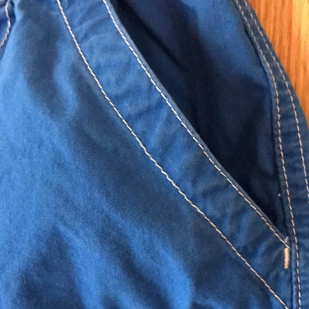 OshKosh BGosh size 7 royal blue pocket cargo cotton poplin pull on shorts